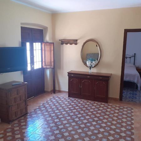 Apartamentos Isabel 马罗 外观 照片